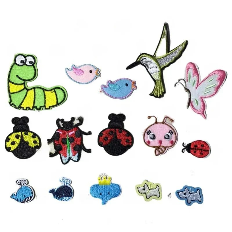Embroidery Lady Bug - 100 stks/partij Luxe Anime Borduurpatch Rups